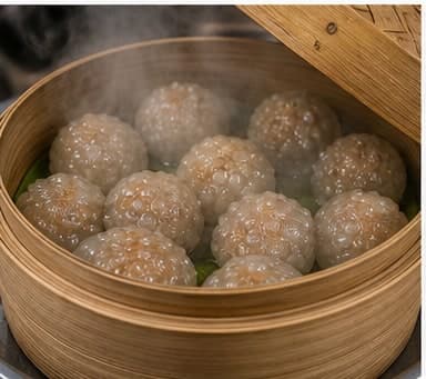 调味AI 拟真教学图：真实烹饪过程照片：必须表现“调味”。画面应对应动作：加入鱼露、糖、酱汁；鱼露和盐类先加 80%。；加入材料：鱼露、棕榈糖；视觉标准：咸鲜和甜味开始融合。